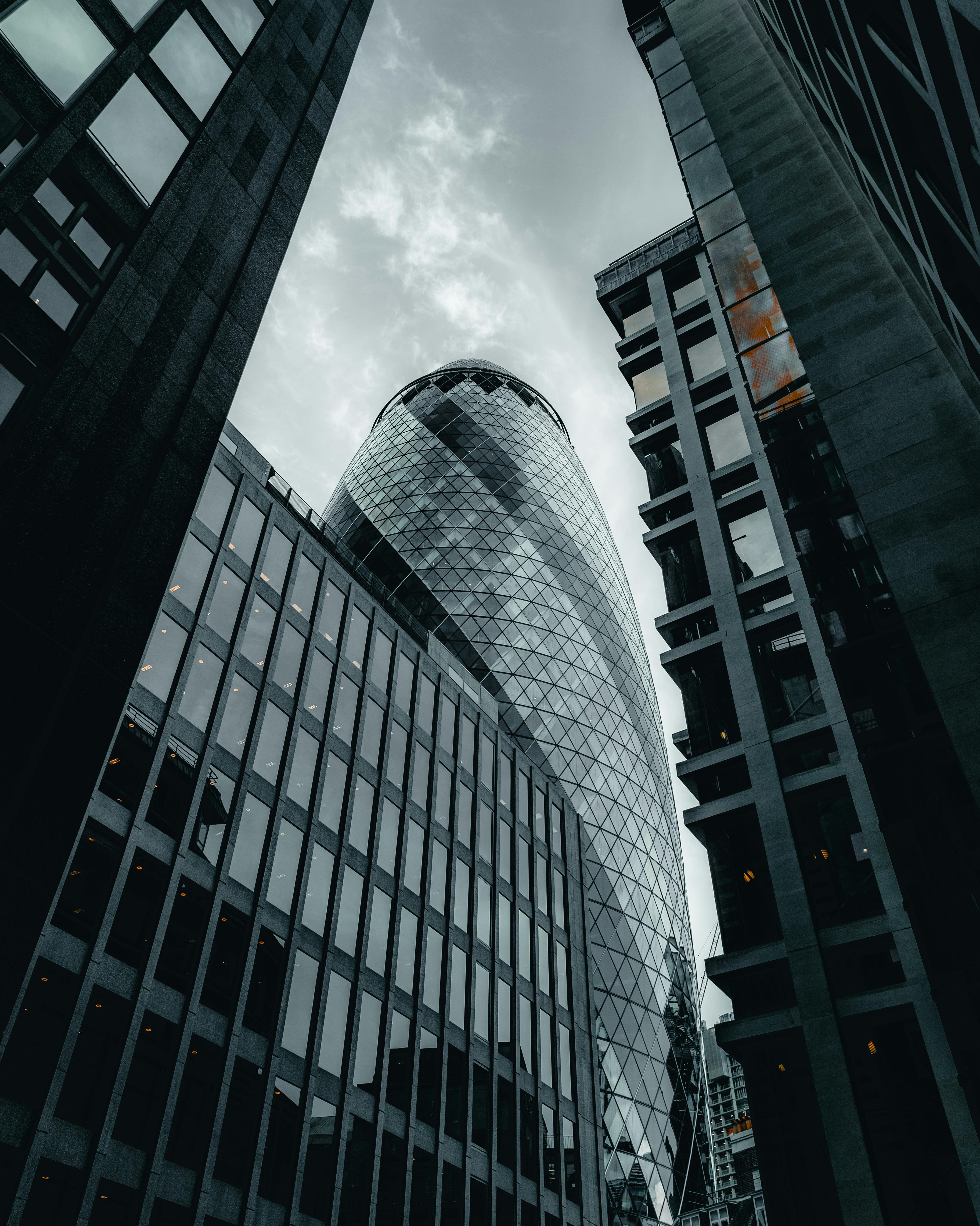 Historical London buildings